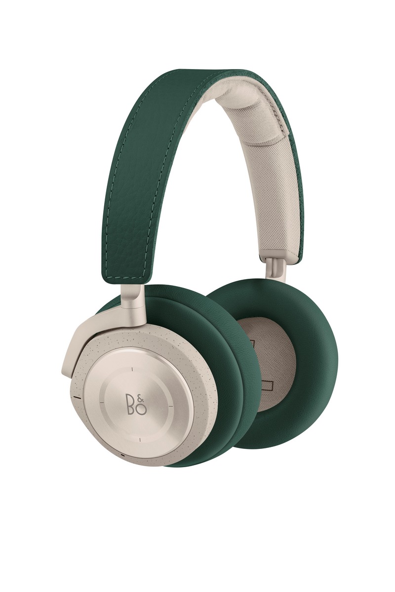 BeoPlay H9i Pine 1