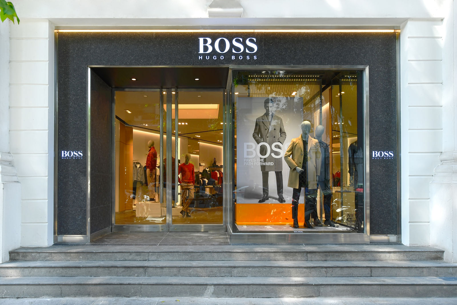 BOSS 11 BOSS 10