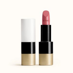 rouge-hermes-satin-lipstick-rose-encens--60001SV018-worn-1-0-0-1700-1700-q99_b