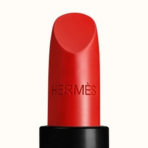 rouge-hermes-satin-lipstick-rouge-amazone--60001SV075-worn-3-0-0-1700-1700-q99_b