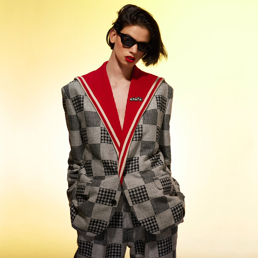 NGẮM NHÌN BST KENZO “NAUTICAL”: HẢI TRÌNH RỰC RỠ CỦA THUYỀN TRƯỞNG NIGO 4 NGẮM NHÌN BST KENZO “NAUTICAL”: HẢI TRÌNH RỰC RỠ CỦA THUYỀN TRƯỞNG NIGO 3