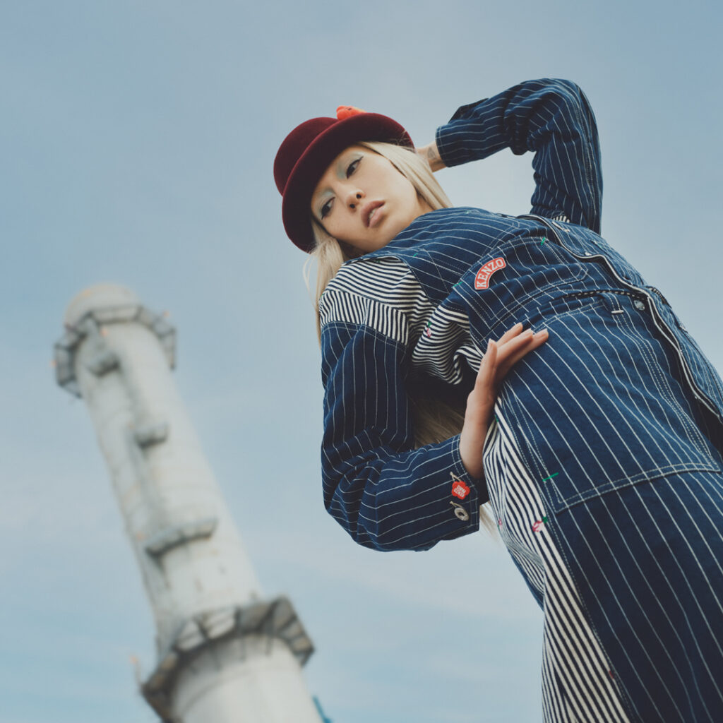 NGẮM NHÌN BST KENZO “NAUTICAL”: HẢI TRÌNH RỰC RỠ CỦA THUYỀN TRƯỞNG NIGO 10 NGẮM NHÌN BST KENZO “NAUTICAL”: HẢI TRÌNH RỰC RỠ CỦA THUYỀN TRƯỞNG NIGO 9