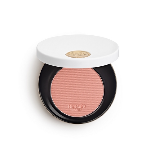 HERMÈS BEAUTY RA MẮT PHẤN MÁ VÀ SON DƯỠNG “LẤP LÁNH NHƯ ĐỰNG NẮNG TRONG HỘP” 10 HERMÈS BEAUTY RA MẮT PHẤN MÁ VÀ SON DƯỠNG “LẤP LÁNH NHƯ ĐỰNG NẮNG TRONG HỘP” 9