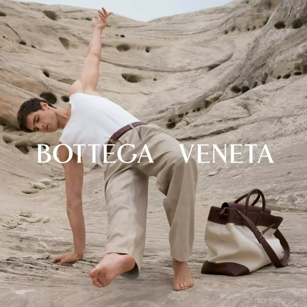 BOTTEGA VENETA RA MẮT CHIẾN DỊCH MỚI VỚI SỰ THAM GIA CỦA JACOB ELORDI 11