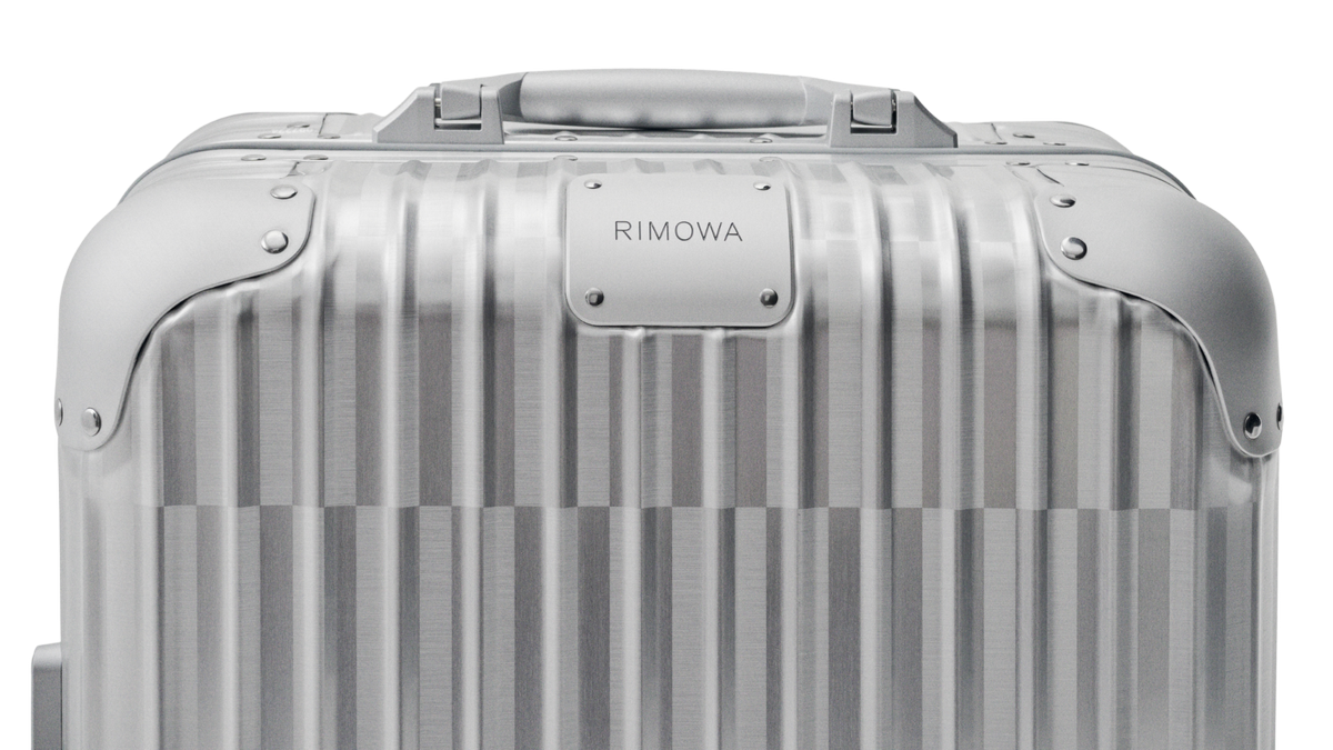 RIMOWA tái sinh đường rãnh kinh điển qua phiên bản giới hạn Original Cabin Optical mới nhất 3