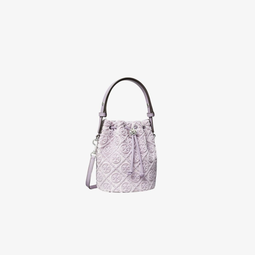 Gợi ý quà tặng 8/3 từ Tam Sơn 73 Túi bucket mini T monogram fil coupé