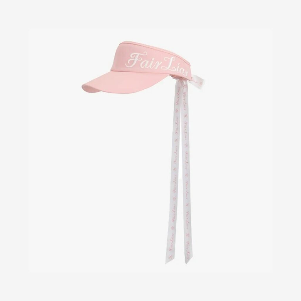 A 10-OUT-OF-10 VALENTINE’S DAY: BẠN ĐÃ CÓ LỰA CHỌN QUÀ TẶNG CHO VALENTINE NÀY? 19 Mũ wide visor Side Logo