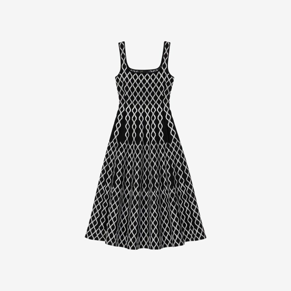 Đầm dài dệt kim Jacquard cổ vuông