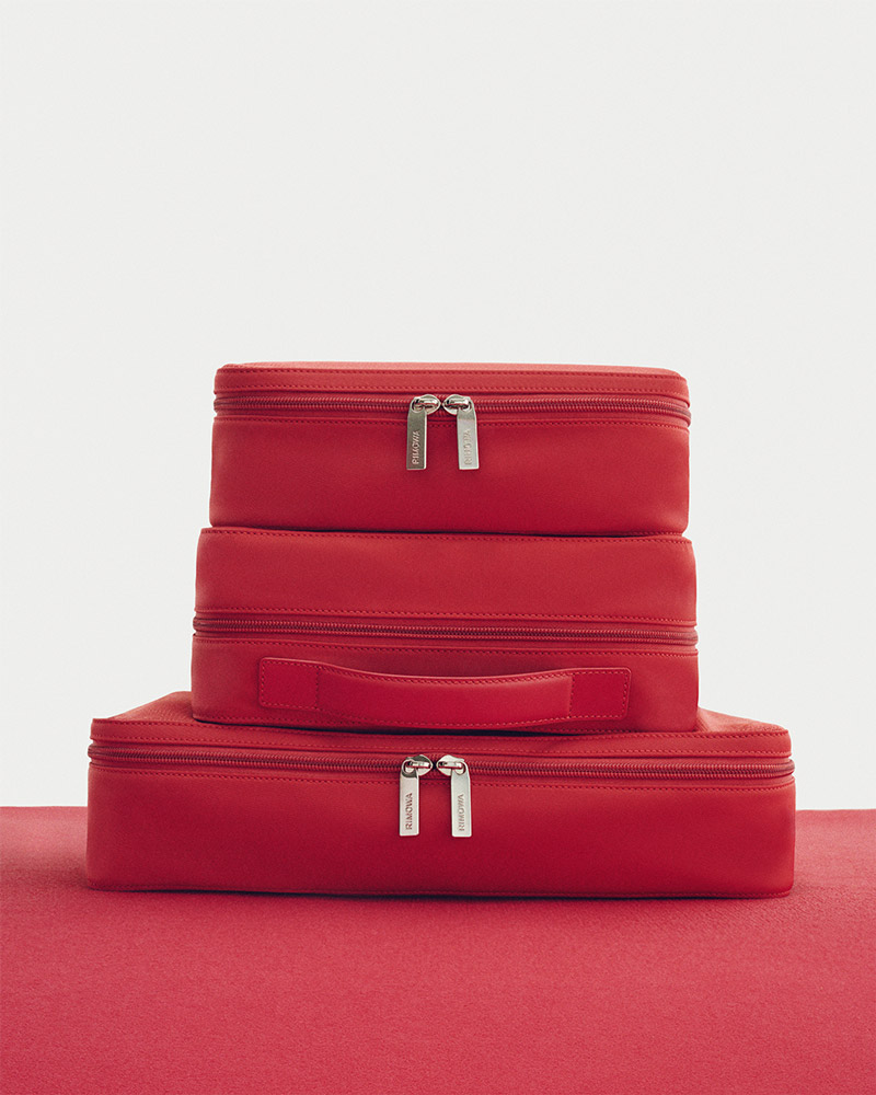 RIMOWA GIỚI THIỆU HAI TÔNG MÀU THEO MÙA MỚI NHẤT, ĐỒNG HÀNH CÙNG NHỮNG CHUYẾN HÀNH TRÌNH DÀI LÂU 14 RIMOWA GIỚI THIỆU HAI TÔNG MÀU THEO MÙA MỚI NHẤT, ĐỒNG HÀNH CÙNG NHỮNG CHUYẾN HÀNH TRÌNH DÀI LÂU 13