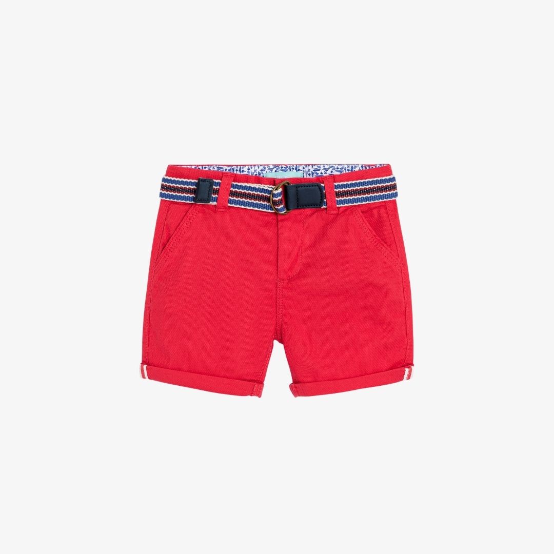 Quần short vải Bermuda lạ mắt