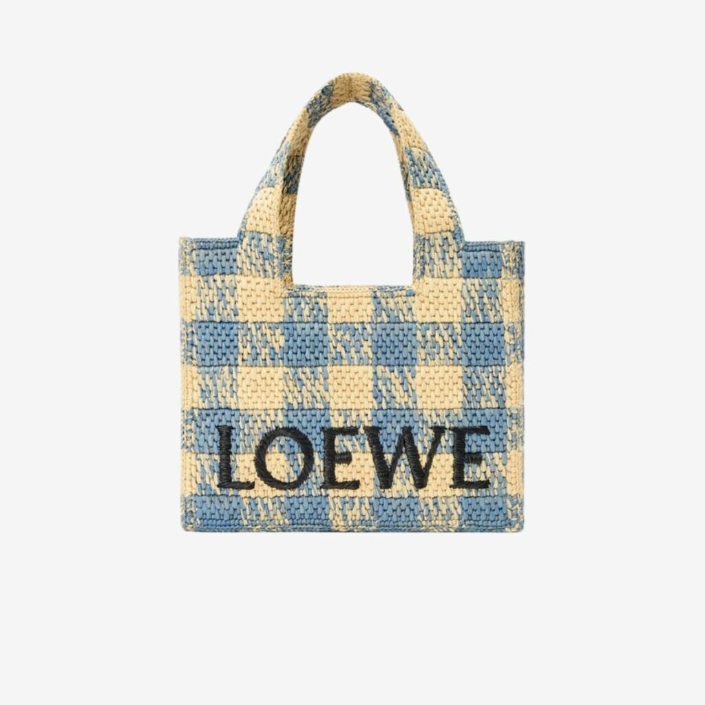 Ngày của Mẹ | Gợi ý quà tặng từ Tam Sơn 18 Túi Loewe Font Tote S Gingham