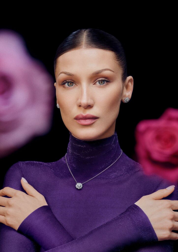 Bella Hadid: Gương mặt đại diện cho “thời khắc vĩnh cửu” từ Chopard 4 Bella Hadid: Gương mặt đại diện cho “thời khắc vĩnh cửu” từ Chopard 3
