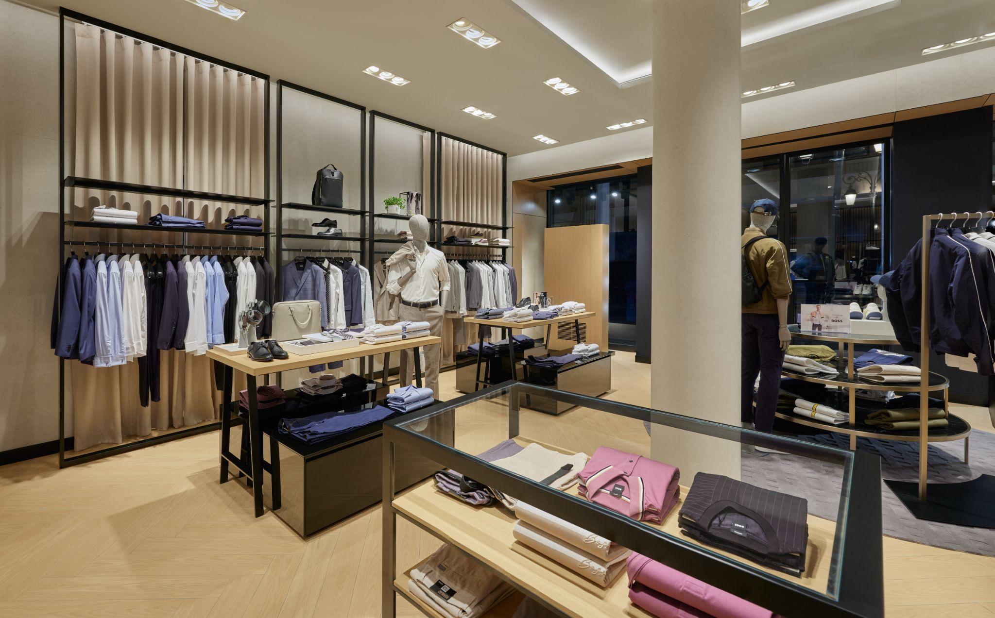 BOSS KHAI TRƯƠNG CỬA HÀNG TRÊN PHỐ TRÀNG TIỀN, HÉ LỘ KHÔNG GIAN MANG TỚI TRẢI NGHIỆM MUA SẮM MỚI 10 BOSS KHAI TRƯƠNG CỬA HÀNG TRÊN PHỐ TRÀNG TIỀN, HÉ LỘ KHÔNG GIAN MANG TỚI TRẢI NGHIỆM MUA SẮM MỚI 9