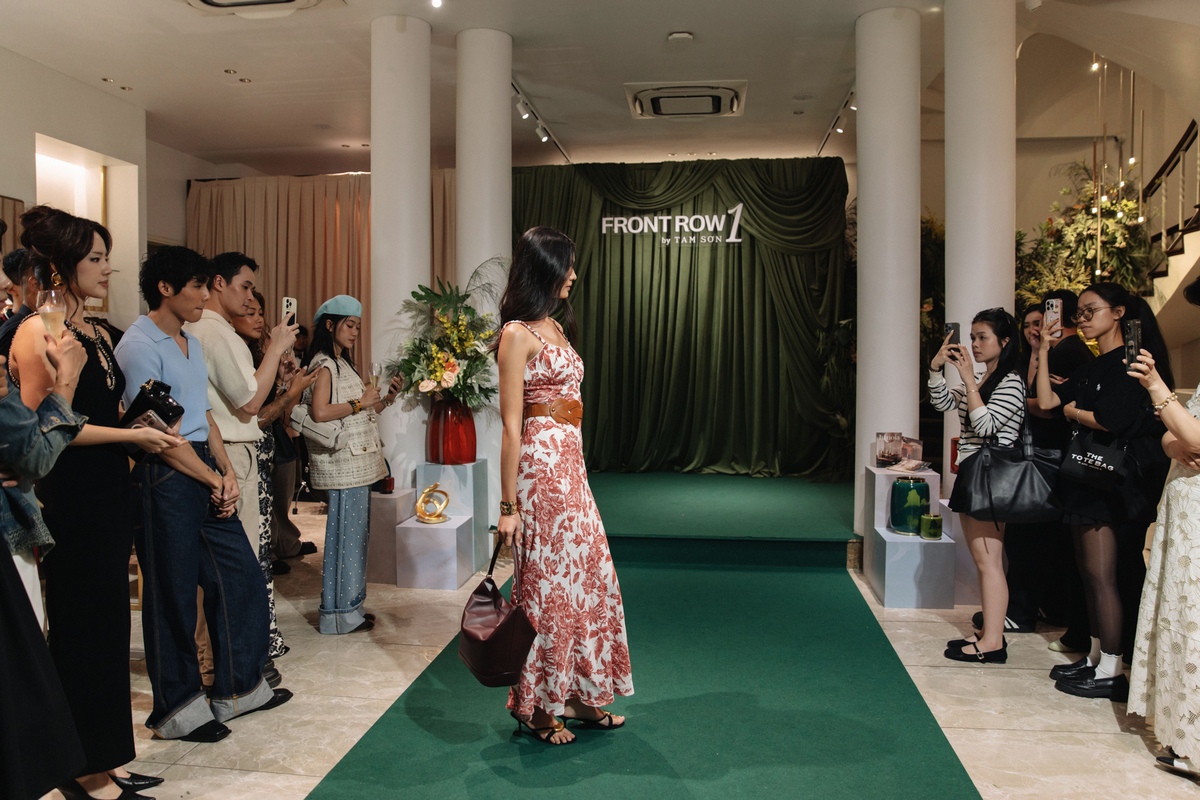 FRONT ROW MỪNG SINH NHẬT MỘT TUỔI GIỮA VÒNG TAY “BÈ BẠN” 27 re-323 (Copy)