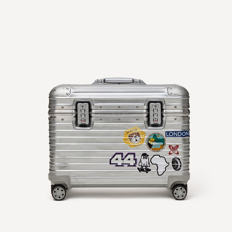 ROSÉ, NGÀI LEWIS HAMILTON VÀ CHÂU KIỆT LUÂN CÙNG RIMOWA VIẾT TIẾP CÂU CHUYỆN “KHÔNG ĐỨNG YÊN” 10 rimowa_2 (Copy)