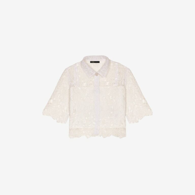 Áo blouse ren hoa dáng crop