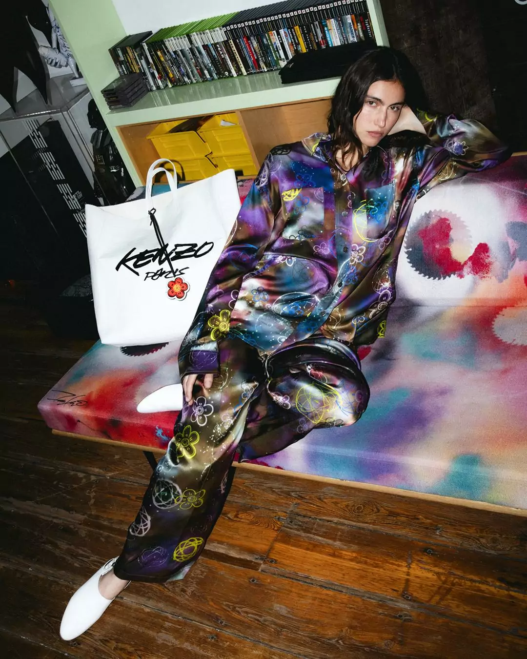 KENZO BẮT TAY FUTURA 2000, ĐƯA NÉT VẼ GRAFFITI NEW YORK LÊN BST MỚI 9