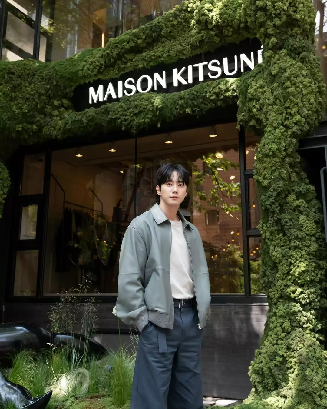 MAISON KITSUNE: TỦ ĐỒ CỦA CÁO, PHONG CÁCH CỦA BẠN 20 MAISON KITSUNE: TỦ ĐỒ CỦA CÁO, PHONG CÁCH CỦA BẠN 19