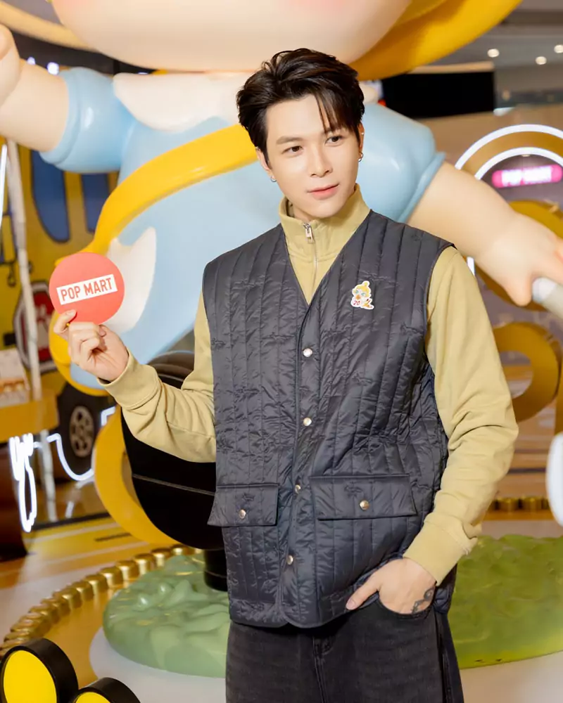 MAISON KITSUNE: TỦ ĐỒ CỦA CÁO, PHONG CÁCH CỦA BẠN 4 MAISON KITSUNE: TỦ ĐỒ CỦA CÁO, PHONG CÁCH CỦA BẠN 3