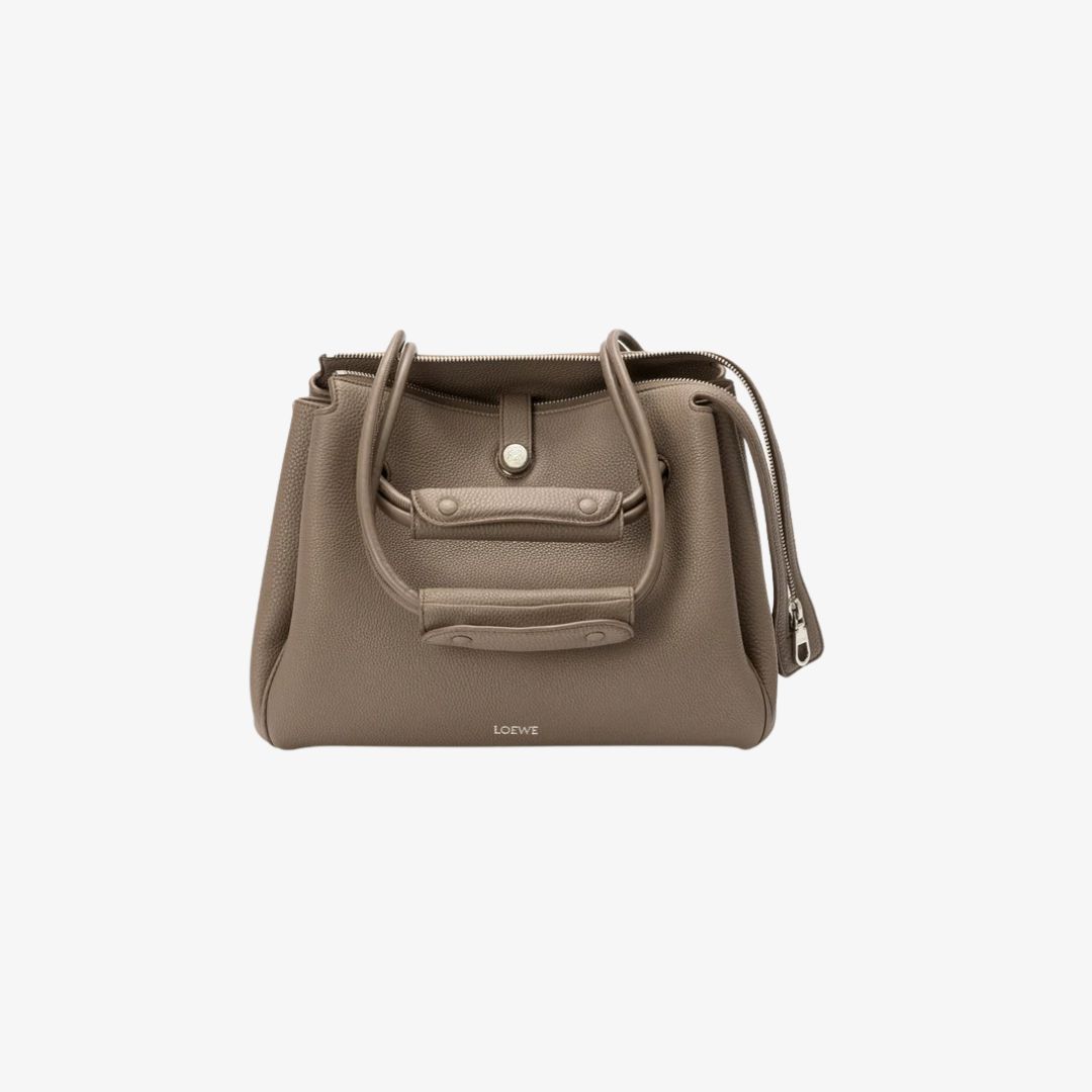 Chiến dịch LOEWE Thu Đông 2025 43 Túi Madrid Medium Bag