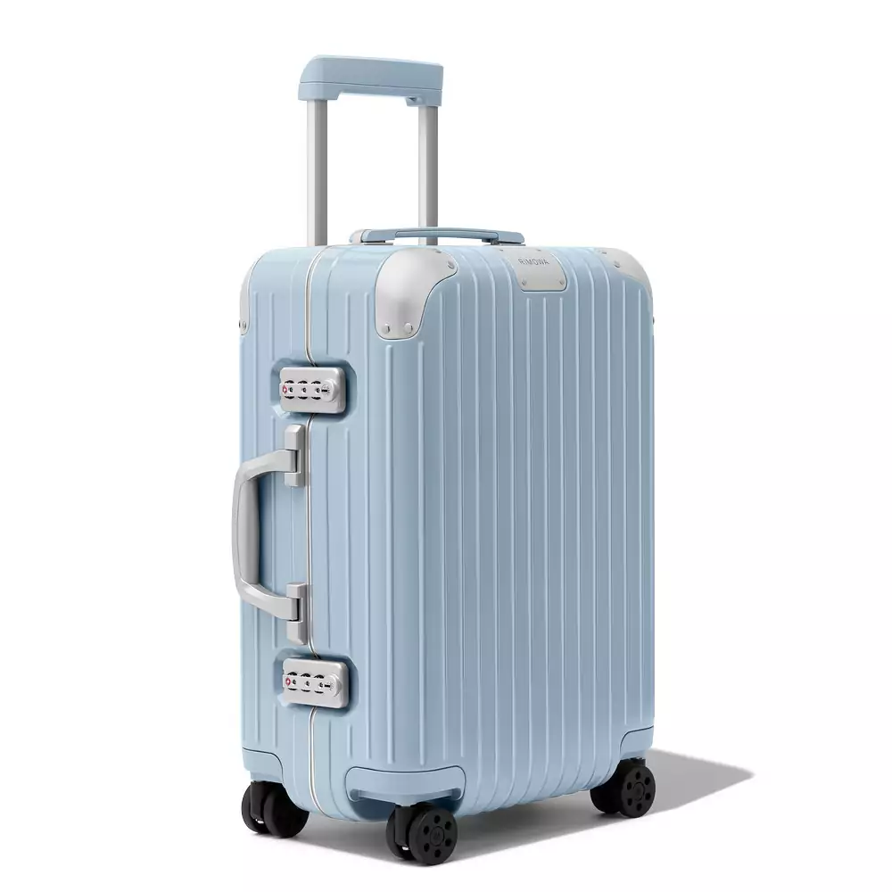RIMOWA “VẼ ÁNG MÂY TRỜI” TRONG BST HYBRID CHO MÙA MỚI 11
