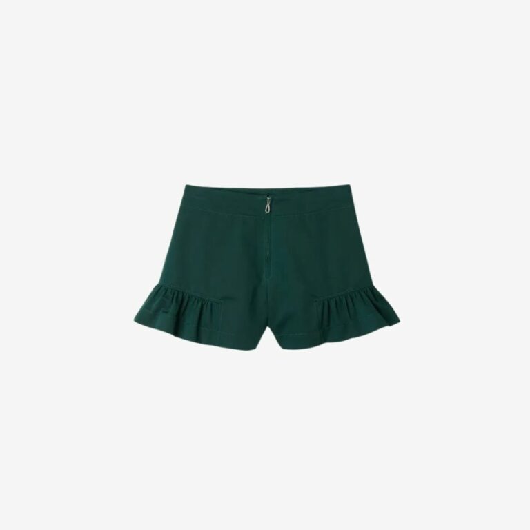 Quần short xếp nếp