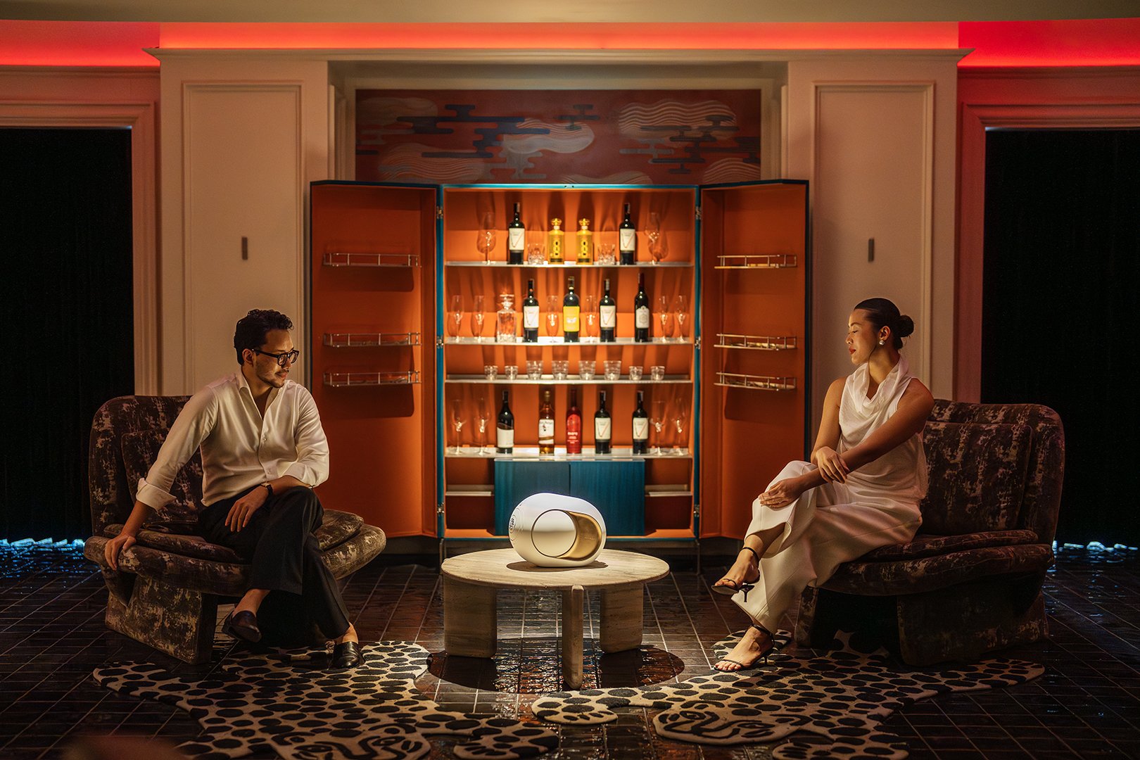 SUBOI, 2PILLZ “LÀM QUEN” VỚI BIỂU TƯỢNG MỚI CỦA DEVIALET: PHANTOM ULTIMATE 20 SUBOI, 2PILLZ “LÀM QUEN” VỚI BIỂU TƯỢNG MỚI CỦA DEVIALET: PHANTOM ULTIMATE 19