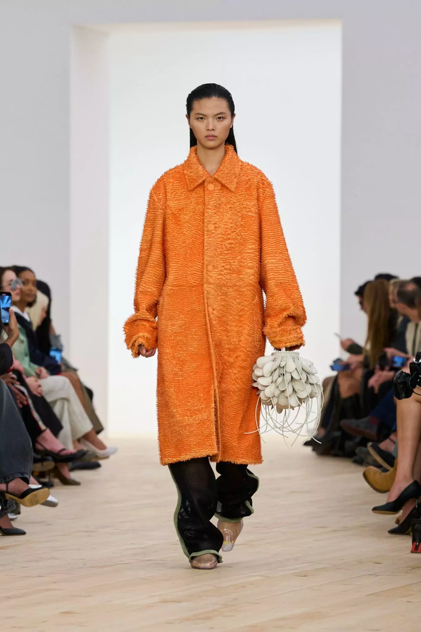 LOEWE Xuân Hè 2026: KỶ NGUYÊN MỚI CỦA LOEWE 11