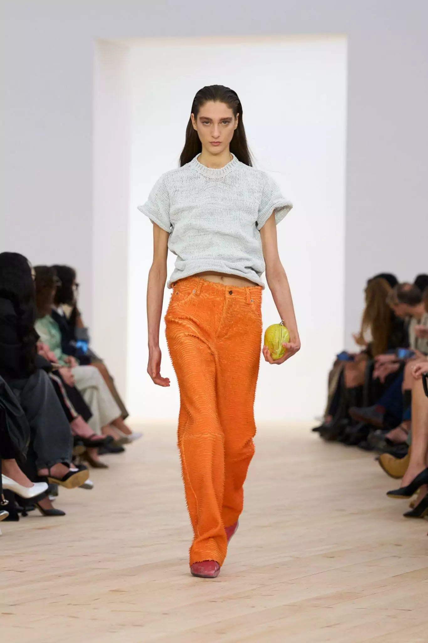 LOEWE Xuân Hè 2026: KỶ NGUYÊN MỚI CỦA LOEWE 13