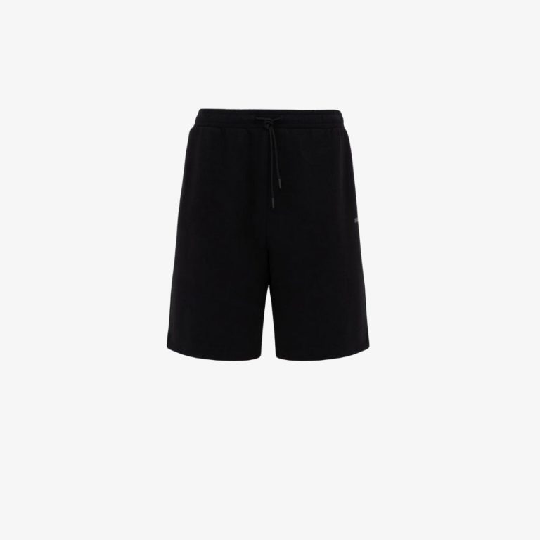 Quần shorts dáng regular