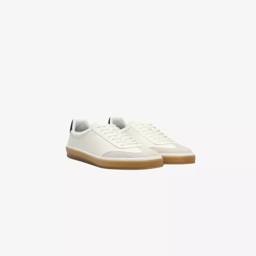 BECKHAM x BOSS Thu/Đông 2025: Khí chất di sản bừng sống lại 8 Giày thể thao da lộn BECKHAM x BOSS