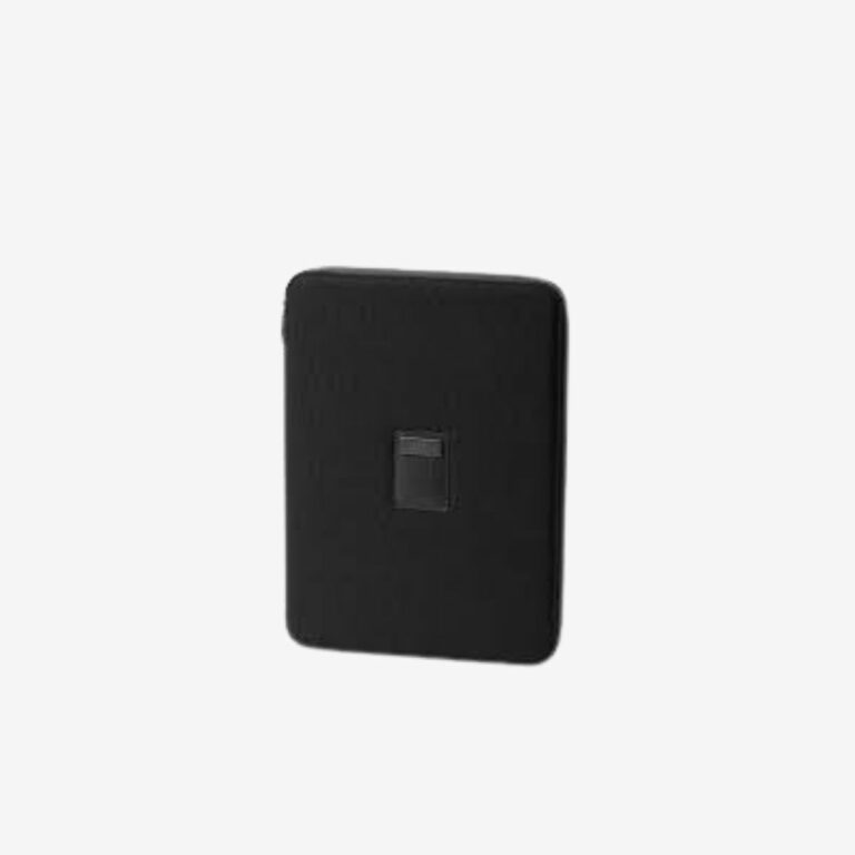 Túi cầm tay Track Black