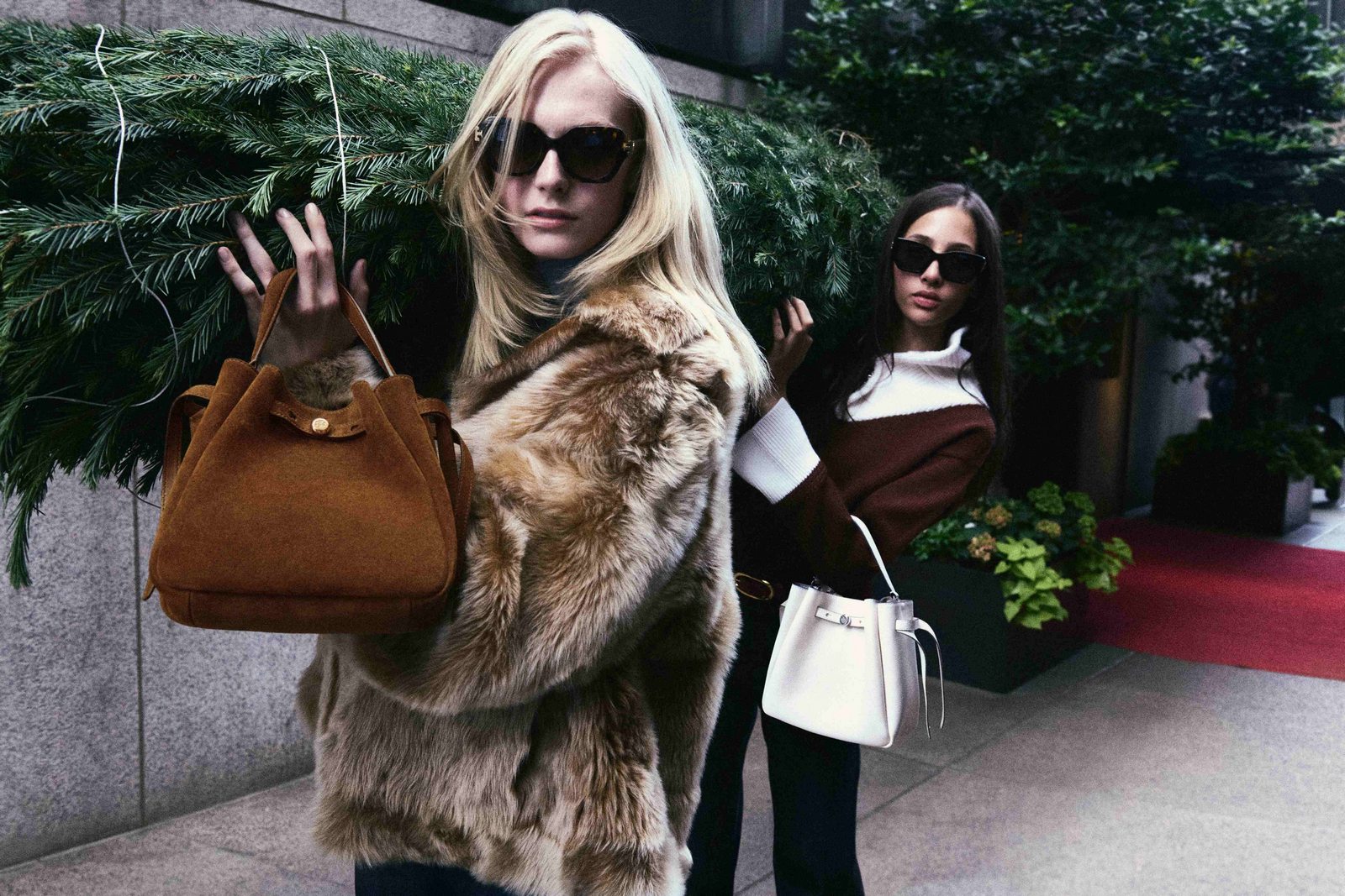 Tory Burch Holiday ’25: Ánh sáng lễ hội giữa nhịp sống Manhattan 5