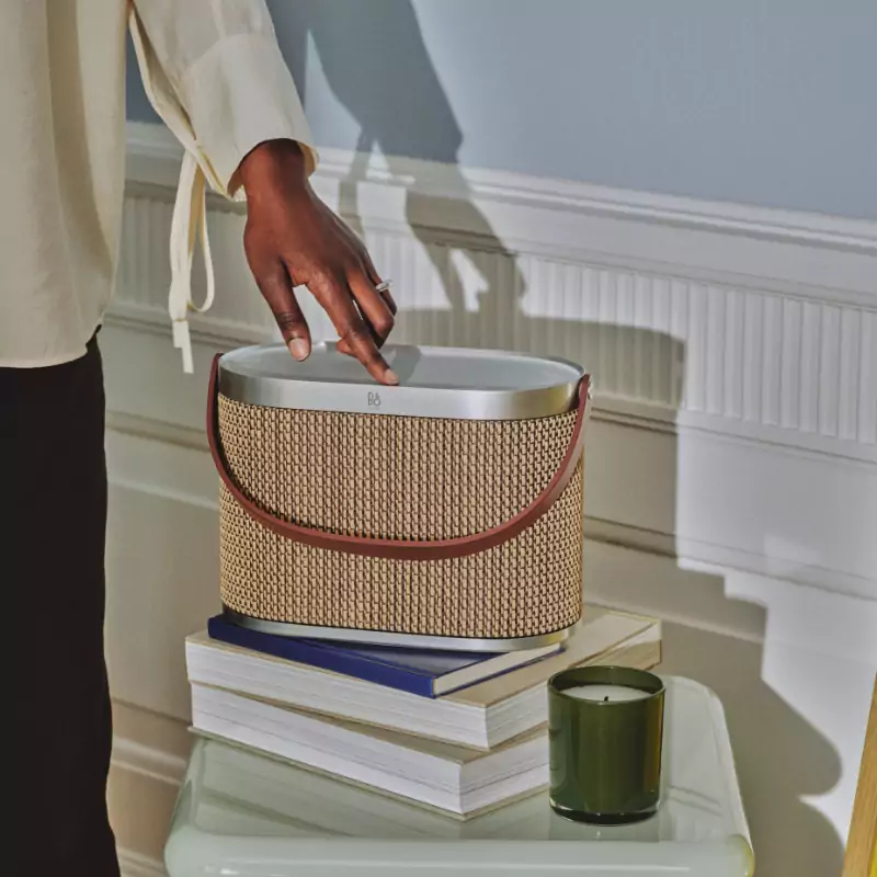 Bang & Olufsen Ra Mắt Ba Phiên Bản Đặc Biệt Tong Bộ Sưu Tập Centennial 5