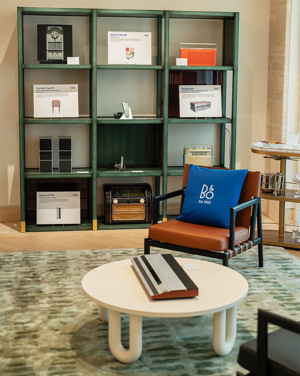 BANG & OLUFSEN KỶ NIỆM MỘT THẾ KỶ DI SẢN ÂM THANH XA XỈ 3