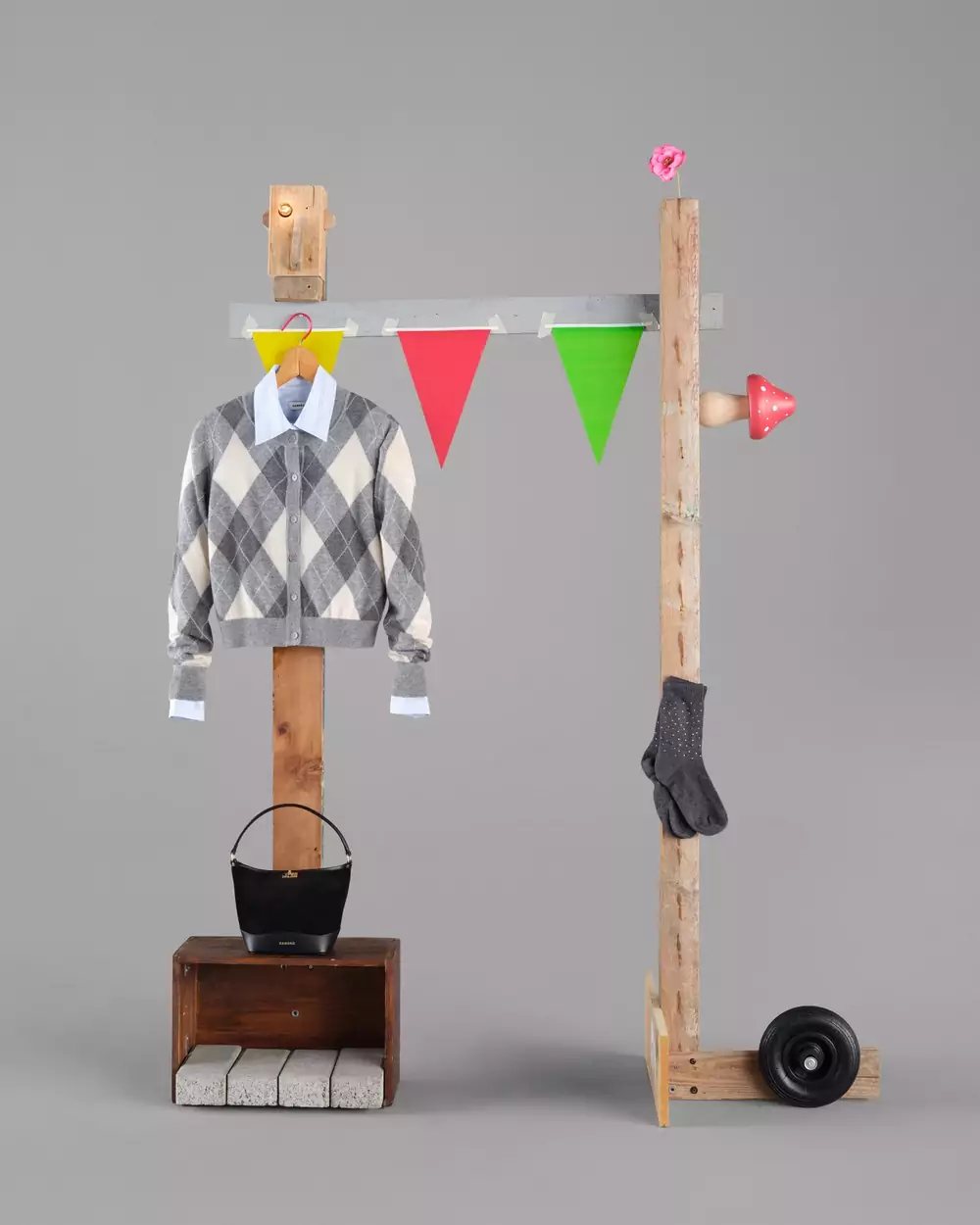 SANDRO HOLIDAY 2025: TỐI GIẢN NGÀY THƯỜNG, ‘LÊN HƯƠNG’ NGÀY HỘI 4 SANDRO_SS25_HOLIDAY_CAMPAIGN_sRGB_4x5_07 (Copy)