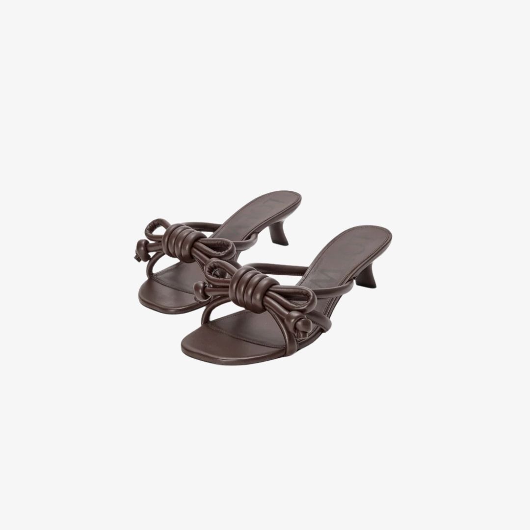 Bộ sưu tập mừng năm Bính Ngọ 2026 | LOEWE 28 Giày Flamenco Knot sandal