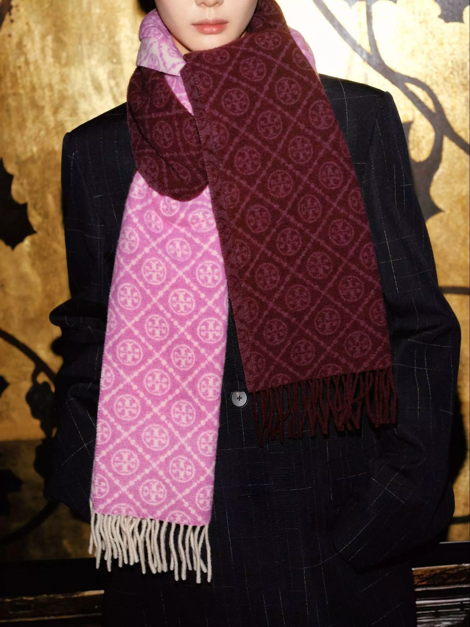 ĐÓN NĂM BÍNH NGỌ, TORY BURCH GIỚI THIỆU BST TÚI XÁCH NHIỀU MẪU ‘MÃ’ 5