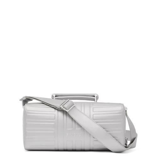 KOL VIỆT REVIEW CHIẾC TÚI GÂY SỐT CỦA RIMOWA 25