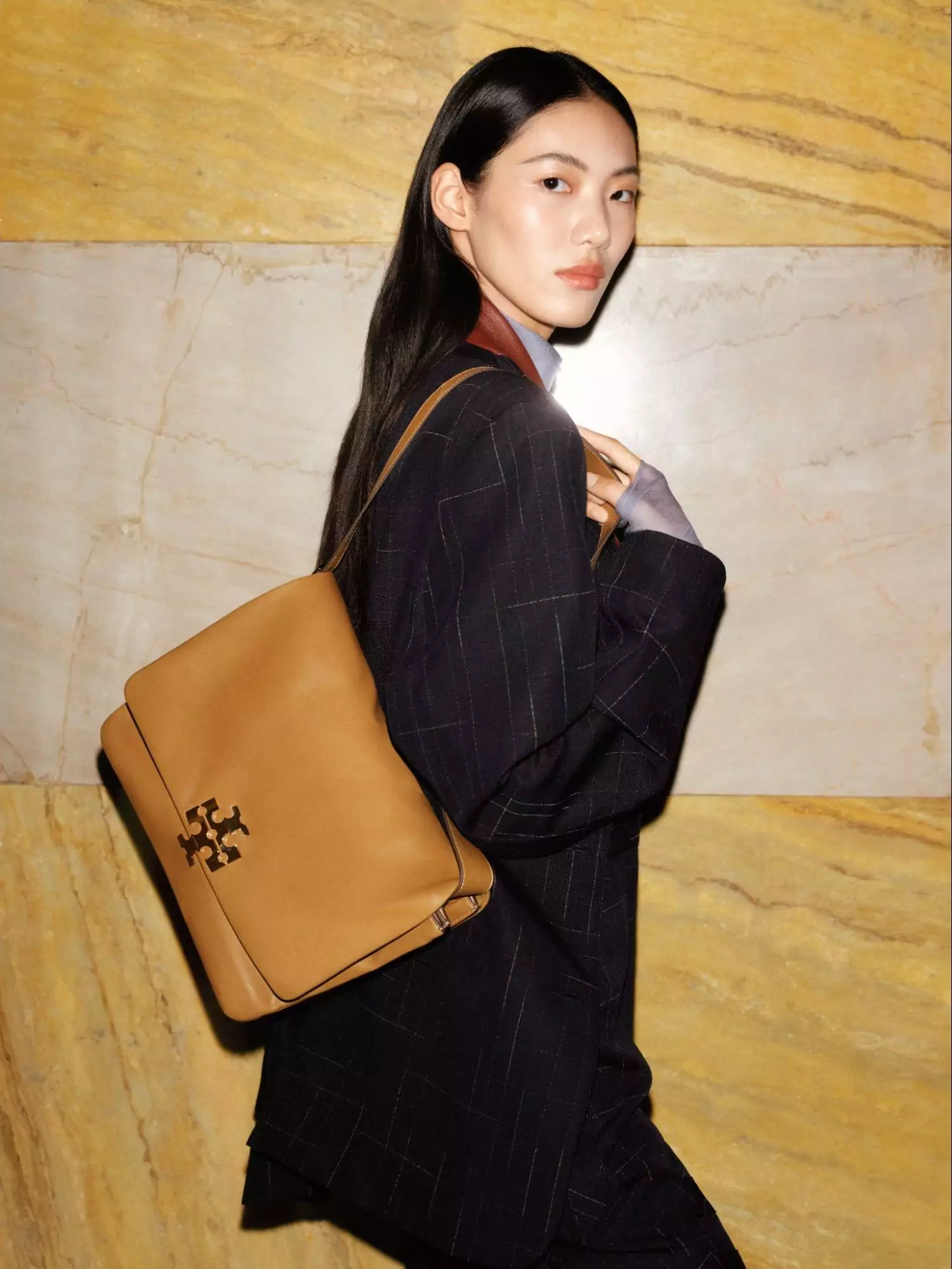 ĐÓN NĂM BÍNH NGỌ, TORY BURCH GIỚI THIỆU BST TÚI XÁCH NHIỀU MẪU ‘MÃ’ 7