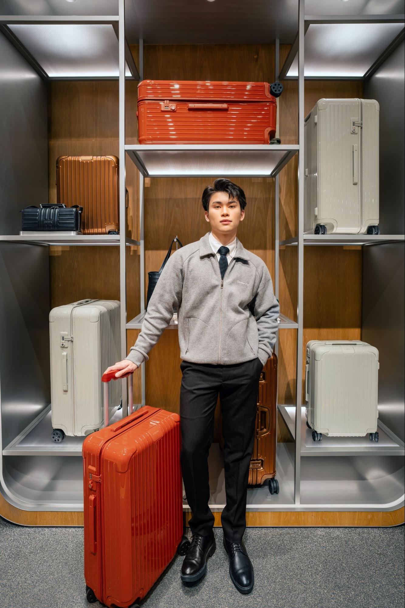 “TERRACOTTA & CLAY” — RIMOWA TRÌNH LÀNG BỘ SƯU TẬP CHO MÙA LỄ HỘI ĐA SẮC 27