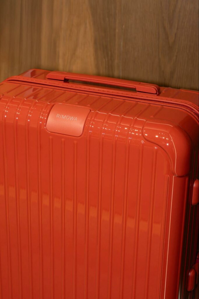 “TERRACOTTA & CLAY” — RIMOWA TRÌNH LÀNG BỘ SƯU TẬP CHO MÙA LỄ HỘI ĐA SẮC 5