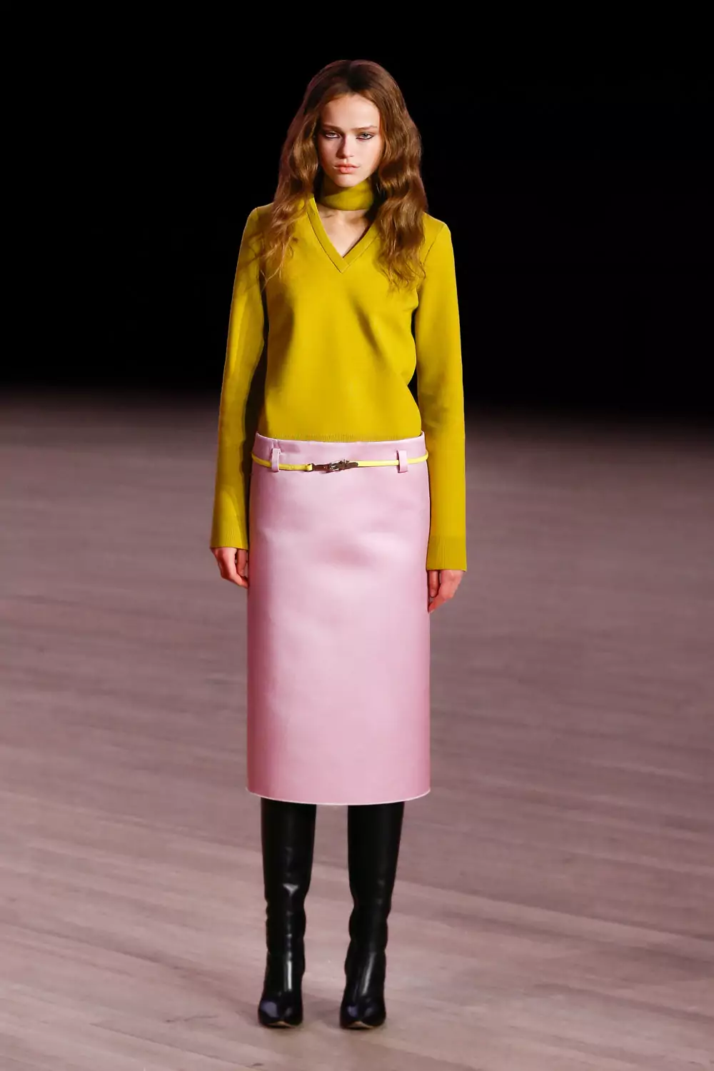 MARC JACOBS XUÂN – HÈ 2026: HIỆN THỰC CẮT NGANG HOÀI NIỆM 7