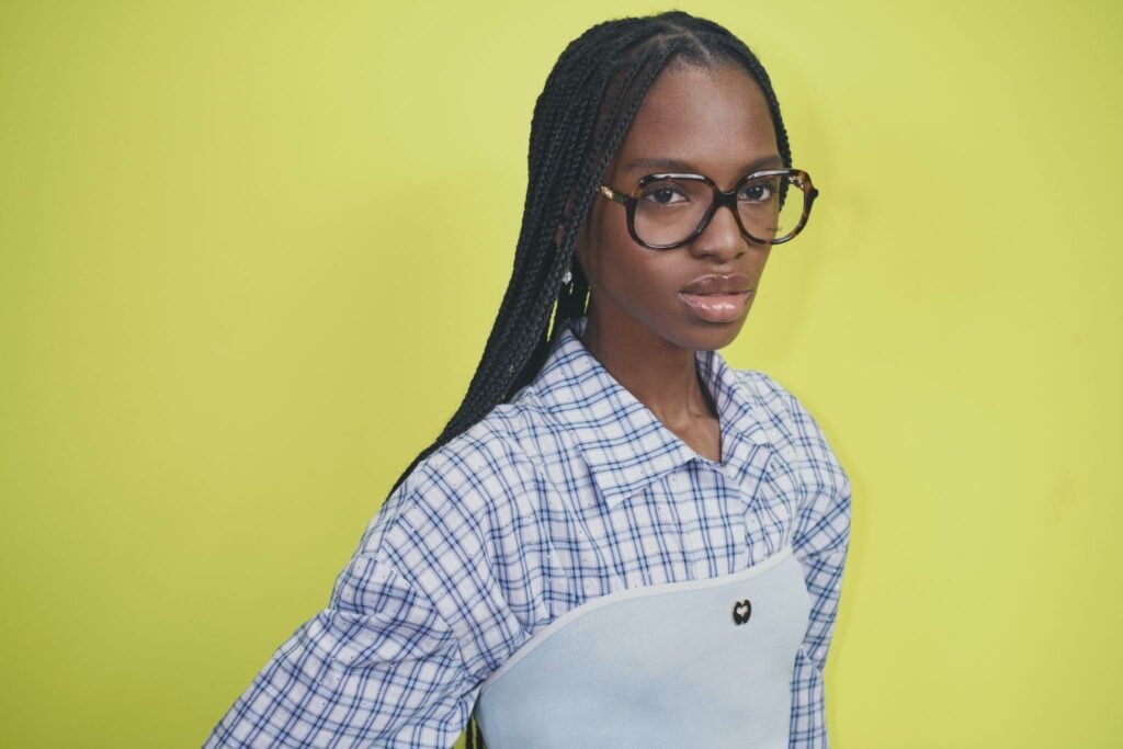 MAJE XUÂN HÈ 2026: HẬU TRƯỜNG PHONG CÁCH CỦA CÁC QUÝ CÔ PARIS 11