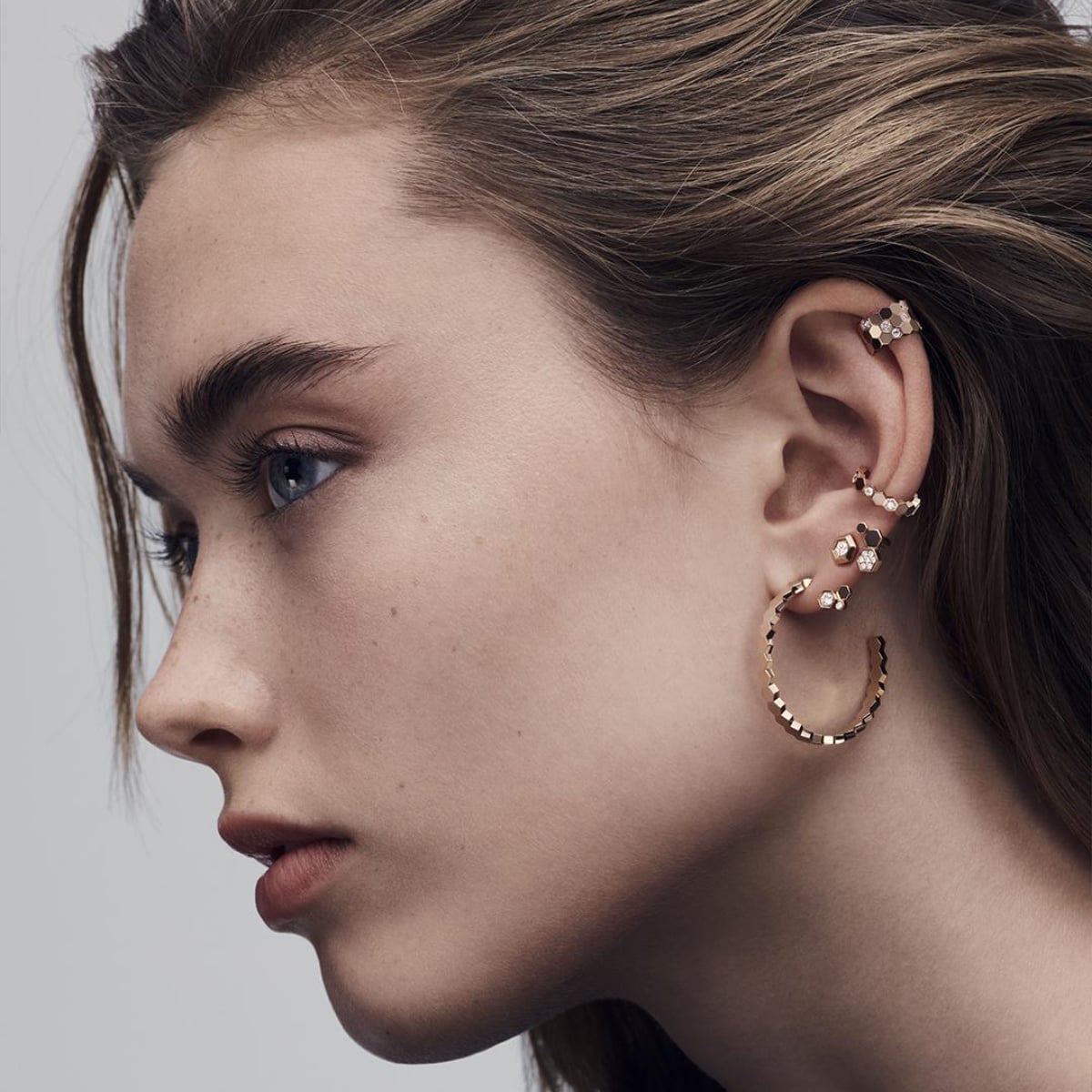 BEE DE CHAUMET: GIAO HƯỞNG ÁNH SÁNG VÀ MẬT NGỌT 7