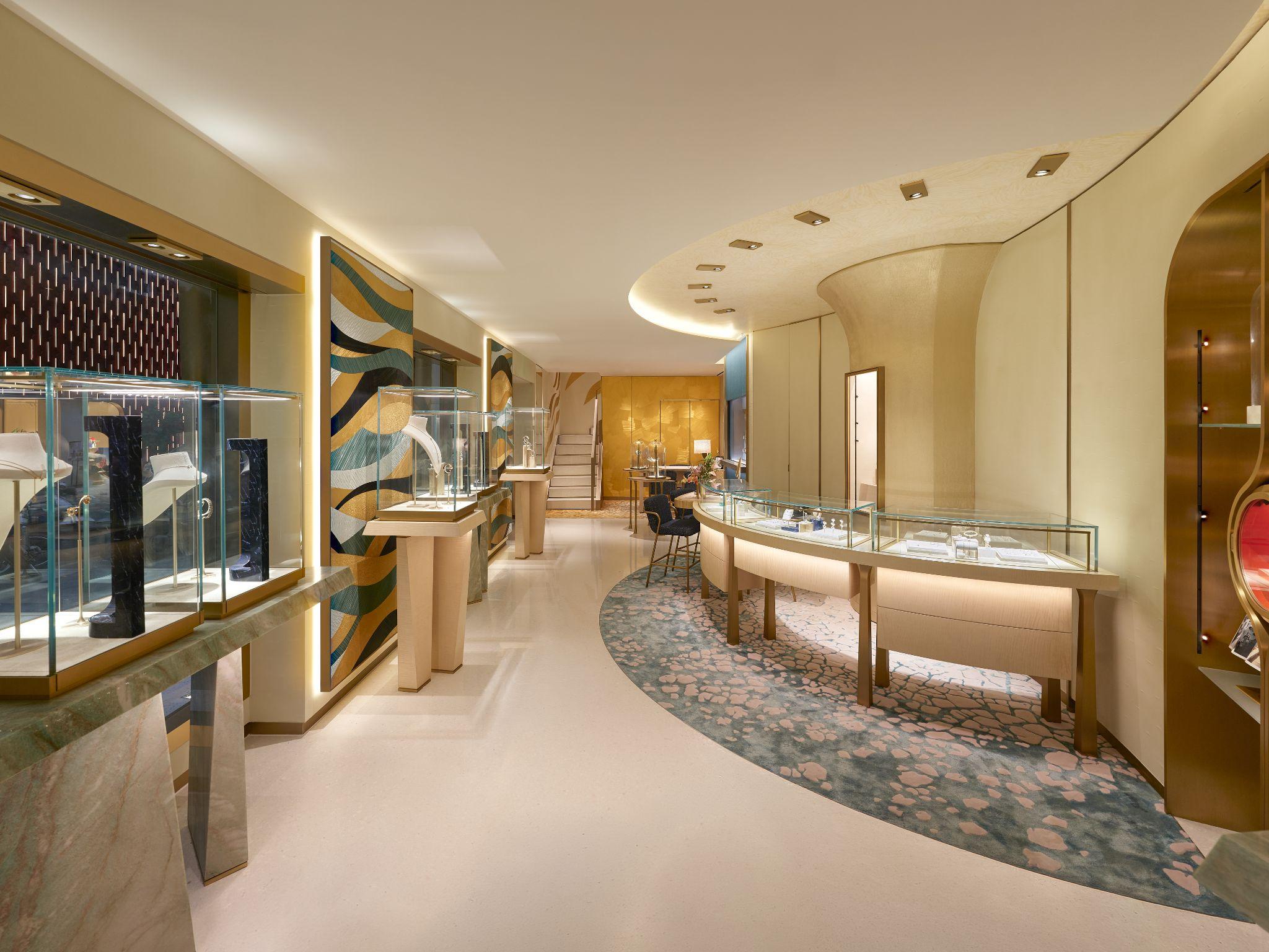 PIAGET 61 LÝ THÁI TỔ: ‘DI SẢN HOÀNG KIM’ GIỮA TRÁI TIM THỦ ĐÔ 5