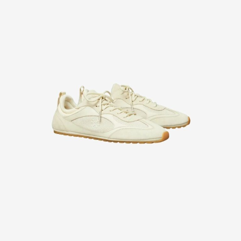 Field Sneaker