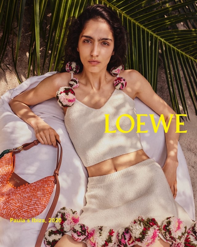 LOEWE MỜI BẠN VÀO HẠ CÙNG PAULA'S IBIZA 2026 7