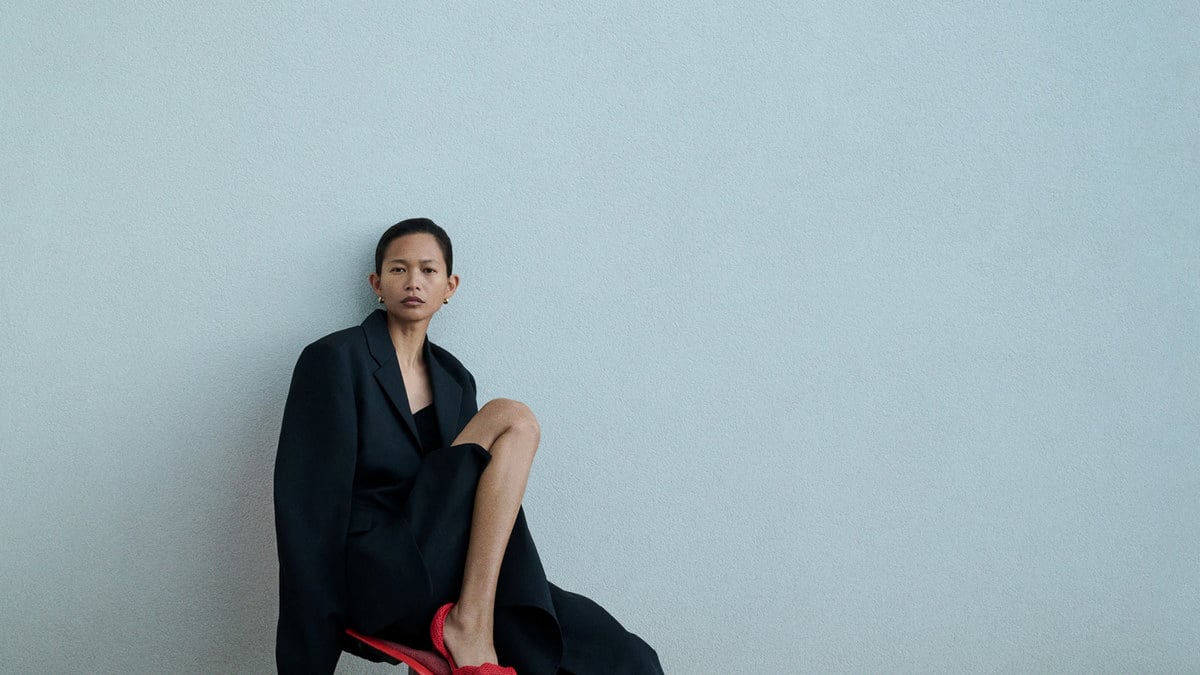 BOTTEGA VENETA THU 2026: “XA XỈ” NGHĨA LÀ “GẦN GŨI” 5