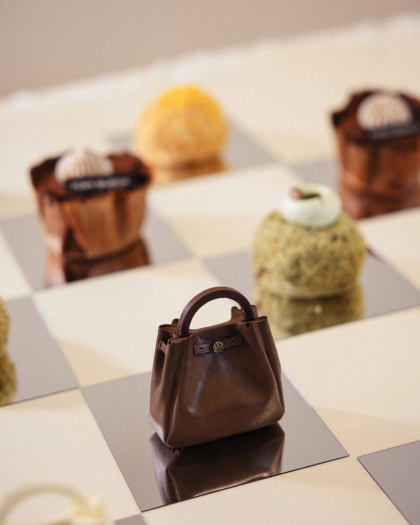 Tory Burch lần đầu mang không gian "Romy Bakery Pop-up" đến Việt Nam 7